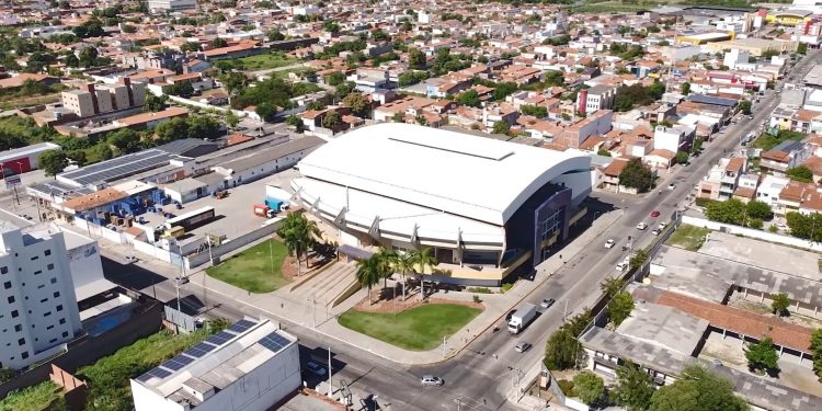 Ginásio Pedro Ciarlini está sem laudo do Corpo de Bombeiros desde 2021