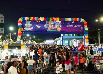 Festa das Crianças reúne centenas de famílias na Estação das Artes em Mossoró