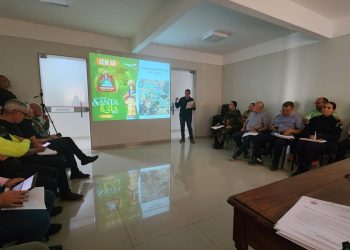 Paróquia de Santa Luzia apresenta programação 2025 dos festejos da padroeira para forças de segurança