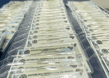 Câmara de Mossoró inicia entrega da nova Carteira de Identidade Nacional para quem solicitou até agosto