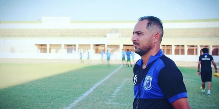 “O treinamento que realmente conta”: Gilterlan Ferreira compartilha trajetória no futebol em livro