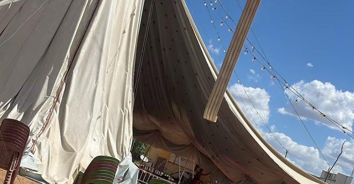 Forte ventania derruba estrutura do Circo Babalu e artistas pedem apoio financeiro