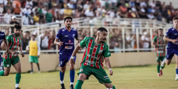 Baraúnas vence o Mossoró por 3 a 1 na abertura do quadrangular final da Segunda Divisão