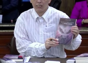 Interna do Seridó lança livro e transforma vivências do cárcere em literatura