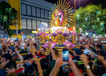 Grande Procissão de Santa Luzia sai às 17h do Santuário de Santa Clara