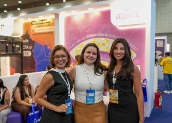Abrint Nordeste reúne setor das telecomunicações e amplia discussão sobre liderança feminina