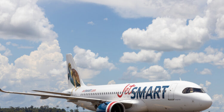 Nova rota Buenos Aires-Natal começa a operar nesta terça-feira (30)