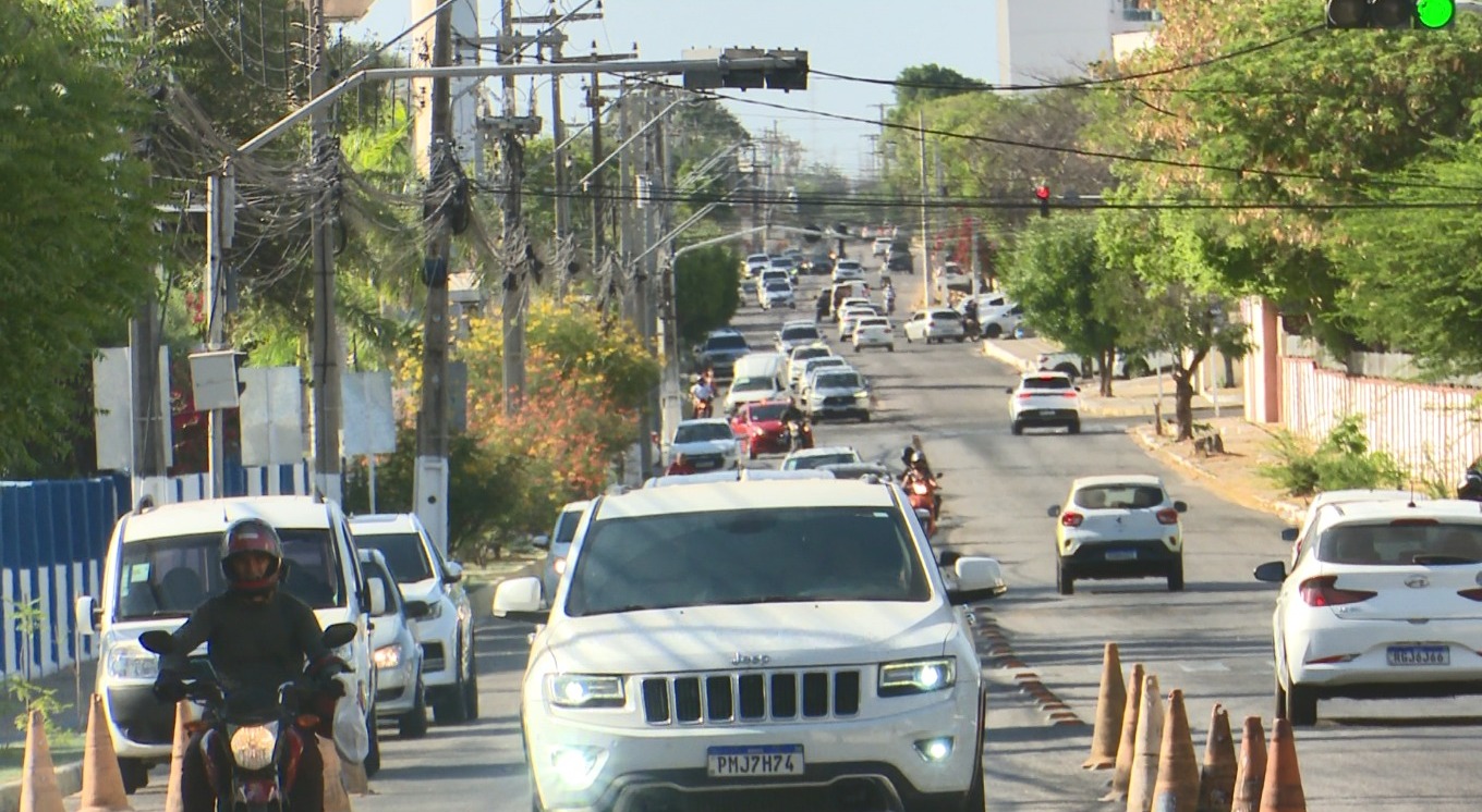 Detran/RN inicia adaptação às novas regras da CNH que flexibilizam cursos e retiram exigências antigas