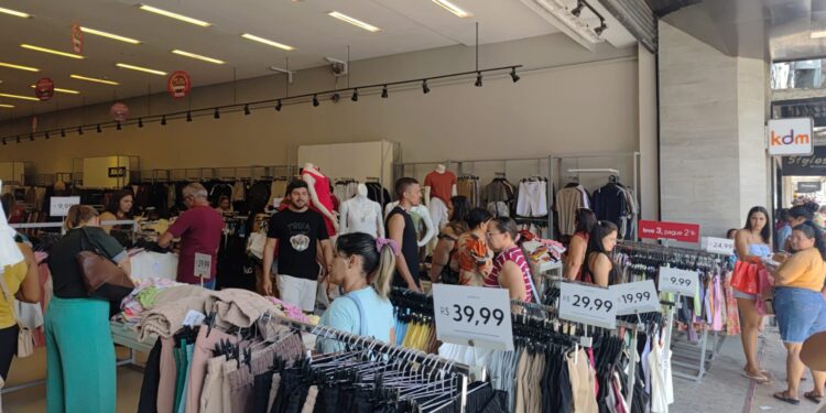 Confira horários do comércio nesta quarta-feira (31) em Mossoró