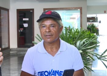 De Alagoas ao mundo: maratonista cruza o RN a pé em busca do Guinness Book