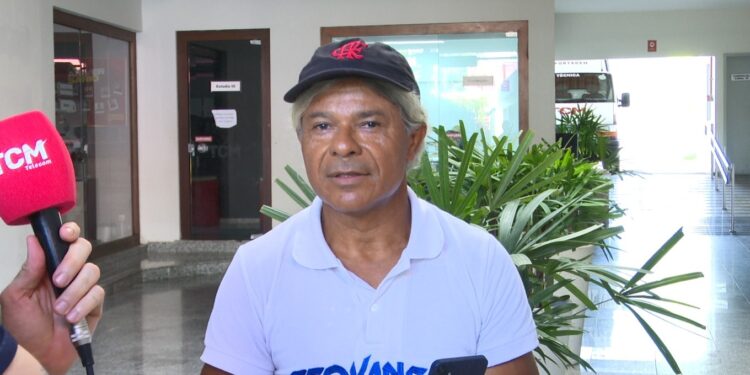 De Alagoas ao mundo: maratonista cruza o RN a pé em busca do Guinness Book