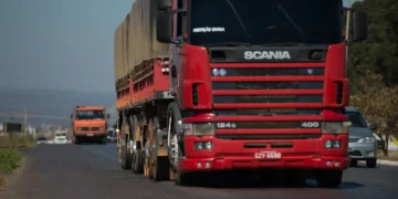 PRF reforça fiscalização em rodovias federais na Operação Natal