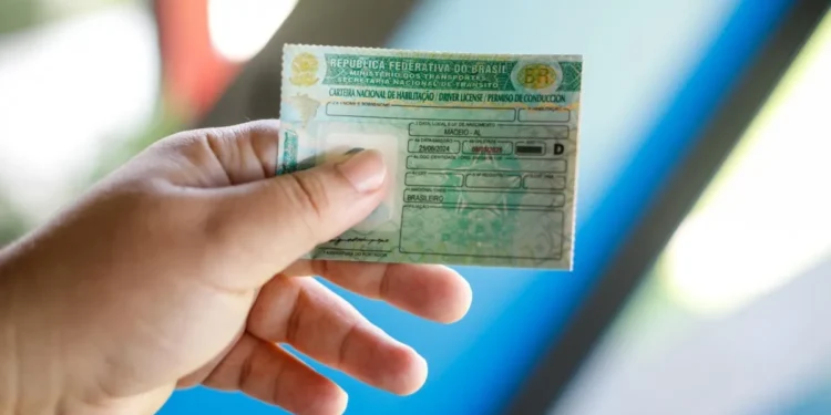 Governo fixa teto de R$ 180 para exames da CNH