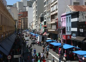 Novo salário mínimo injetará R$ 81,7 bi na economia, estima Dieese