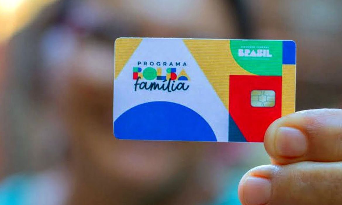 Bolsa Família de dezembro começa a ser pago nesta quarta-feira (10)