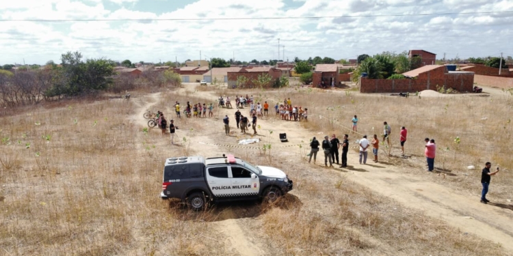 Adolescente de 16 anos é encontrado morto a tiros em via pública de Baraúna