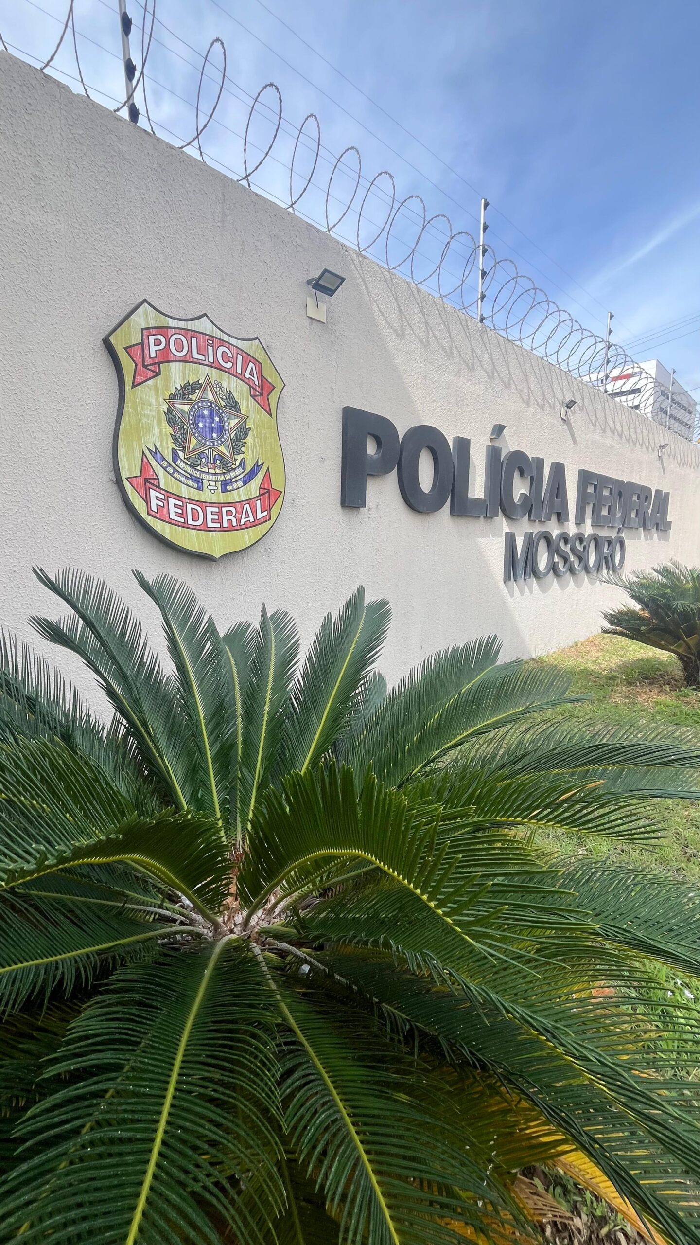 Polícia Federal cumpre mandado na casa do prefeito de Mossoró 