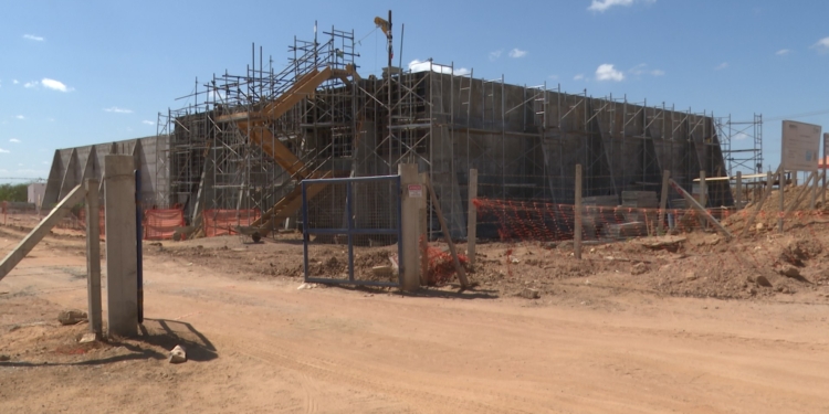 Adutora Apodi-Mossoró deve entrar em operação parcial ainda em janeiro