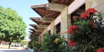 Uern amplia desempenho na Avaliação Quadrienal da Capes e tem oito programas com nota elevada