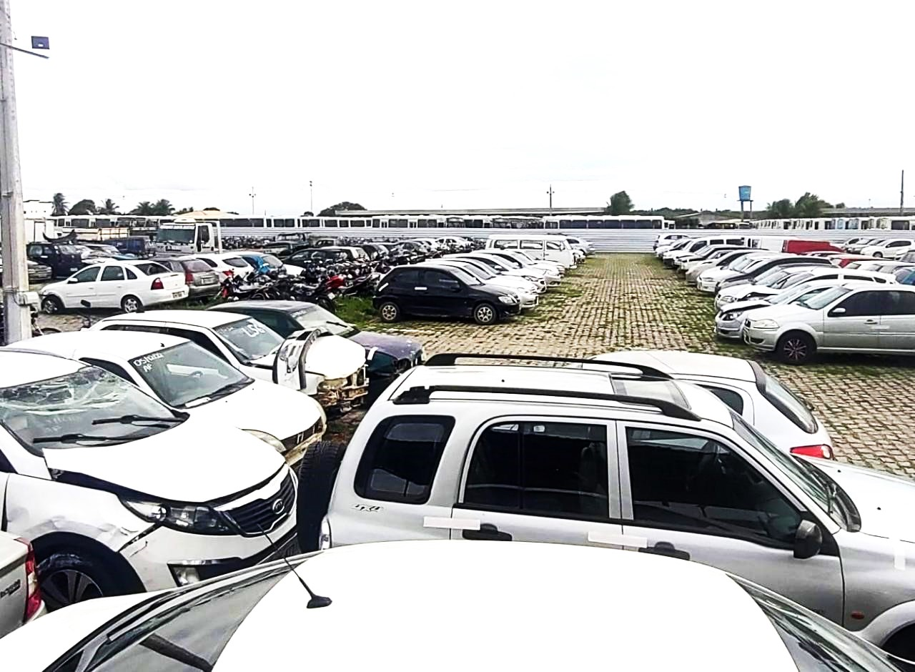 Detran/RN realiza leilão online com mais de 100 lotes de veículos e sucatas