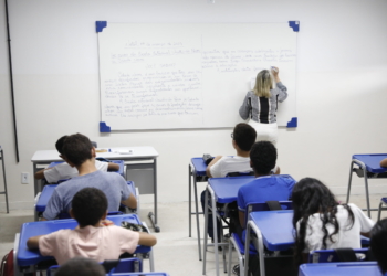 Governo do RN convoca 1.607 professores e especialistas aprovados no concurso da Educação