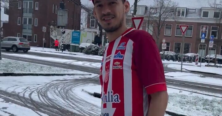Com camisa do Potiguar, mossoroense viraliza no inverno da Holanda