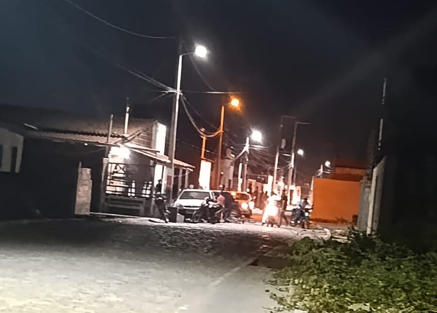 Homem é morto a tiros dentro de casa em Grossos