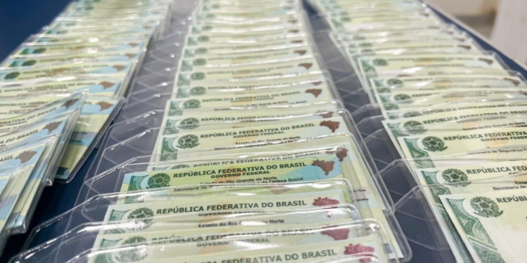 Câmara de Mossoró libera retirada da nova Carteira de Identidade Nacional