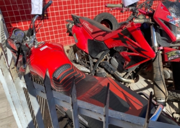 Polícia Militar recupera moto roubada e apreende outra abandonada em Mossoró
