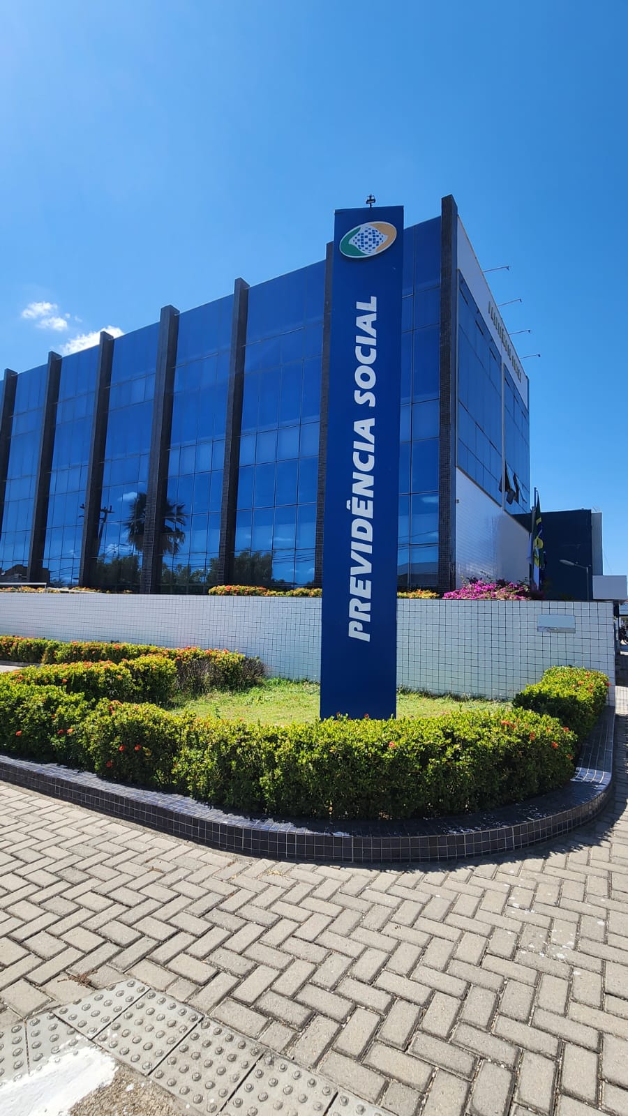 INSS abre agências neste fim de semana para antecipar atendimentos