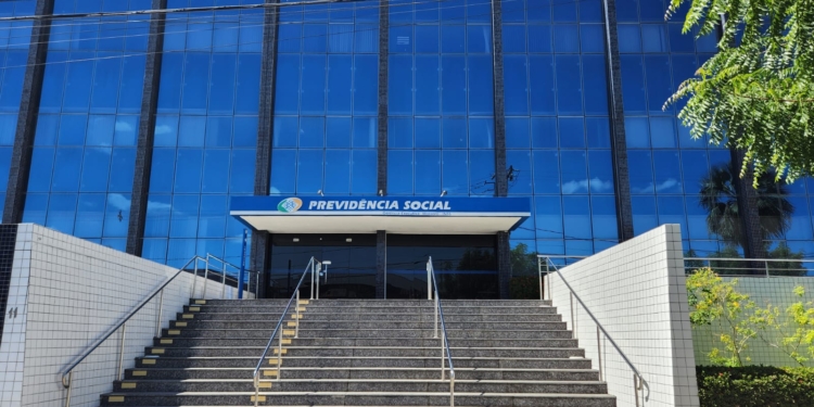 INSS terá fila nacional para reduzir tempo de espera