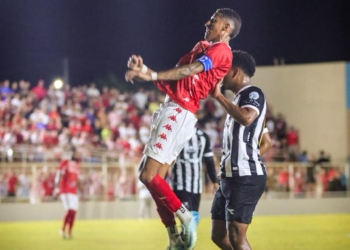 ABC aproveita expulsão e vence o Potiguar em Serra do Mel