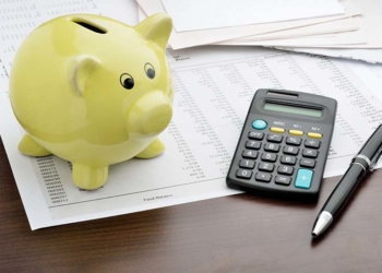 Especialistas apontam caminhos para organizar as finanças com a chegada de 2026