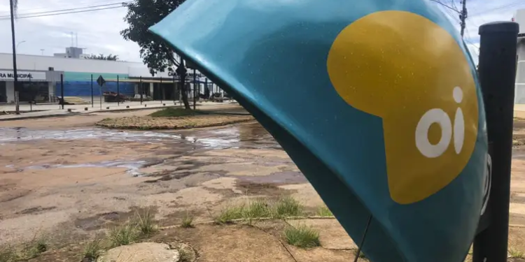 Orelhões têm data para sair de cena e devem ser desligados até o fim de 2028