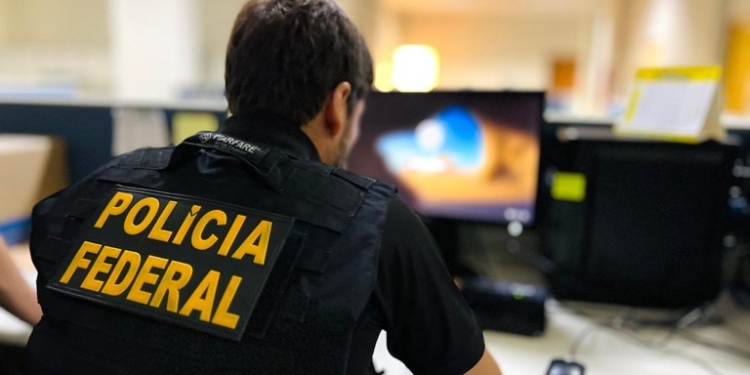 Polícia Federal faz operação em Natal contra crimes de abuso sexual infantojuvenil na internet