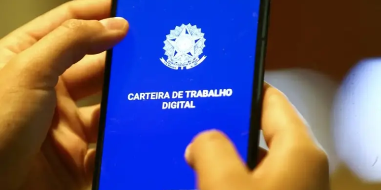 Consulta ao Abono Salarial está disponível a partir desta quinta (5)