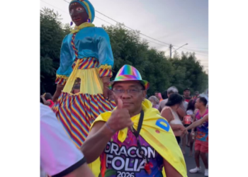 Carnaval da Baixinha chega ao 6º dia nesta terça (17) com cortejo da Boneca Mamãe Dolores e Dracon Folia