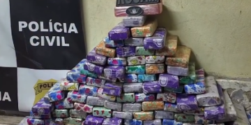 Polícia Militar apreende quase 100 kg de drogas e munições em Mossoró