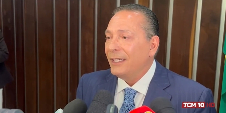 Presidente da Assembleia do RN debate possibilidade de eleição indireta no estado