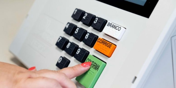 Prazo para mudança partidária de deputados começa a valer nesta quinta-feira (5)