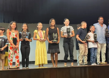 Equipe UFERSA/UERN/ADNP se destaca na Premiação dos Melhores Nadadores de 2025 no RN