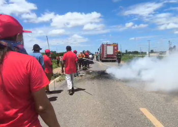 Após diálogo com Incra e Governo, MST libera tráfego na BR-405 após quase cinco horas