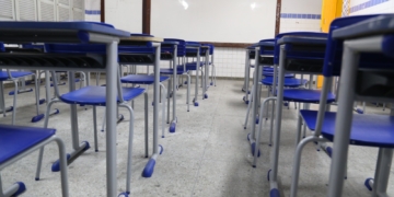 Prefeito sanciona reajuste de 5,4% para professores da rede municipal de Mossoró